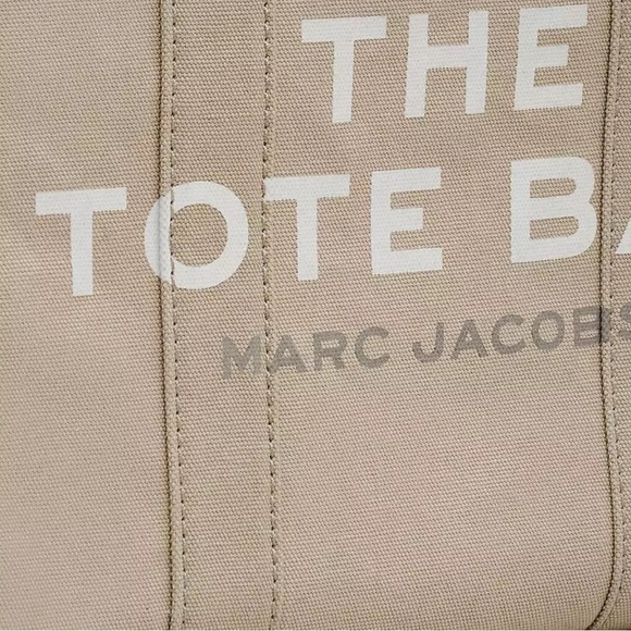 Marc Jacobs Tan Tote Bag with Black Strap - Brand New - Picture 3 of 8